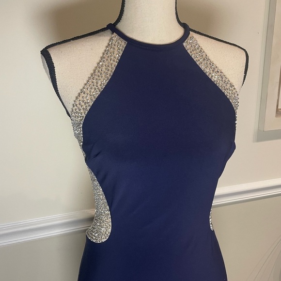 XSCAPE Beaded Illusion Halter Neck Navy Gown size 6 - Picture 11 of 15
